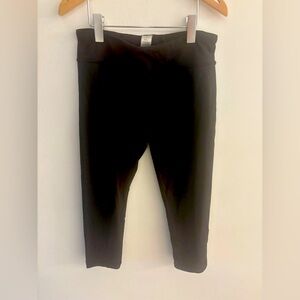 Ivivva by Lululemon Cropped Leggings, Size 10 Girls, Black, Great condition
